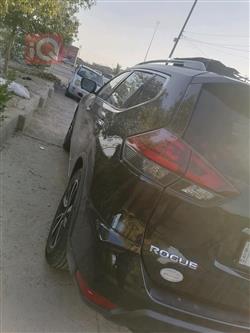 نیسان رۆگ
